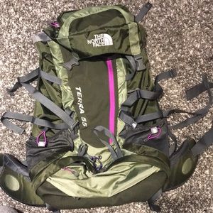 Women’s NorthFace Terra 55 Backpack